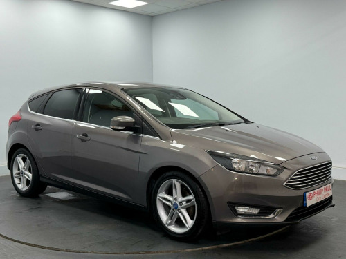 Ford Focus  1.6 Titanium Powershift Euro 6 5dr