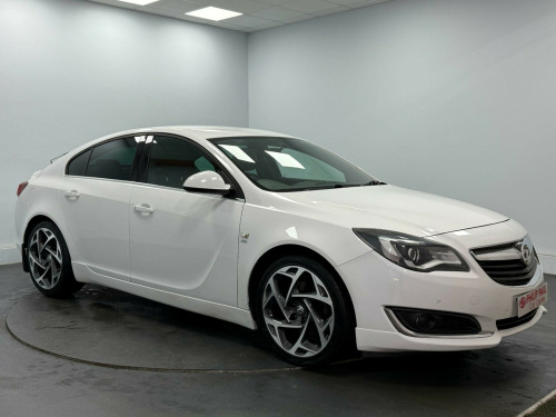 Vauxhall Insignia  2.0 CDTi SRi VX Line Nav Auto Euro 6 5dr
