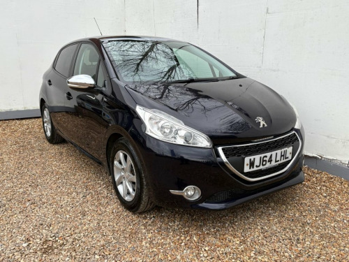 Peugeot 208  1.4 HDi Style Hatchback 5dr Diesel Manual Euro 5 (