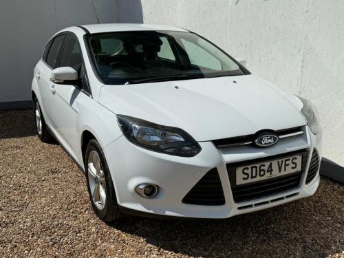Ford Focus  1.6 Zetec Hatchback 5dr Petrol Manual Euro 5 (105 