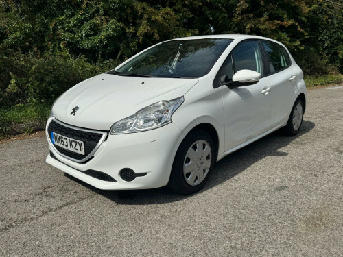 Peugeot 208 1.2 VTi Access+