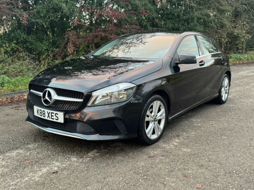 Mercedes-Benz A-Class  1.5 A180d Sport 