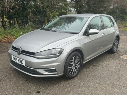 Volkswagen Golf  1.6 TDI SE Nav