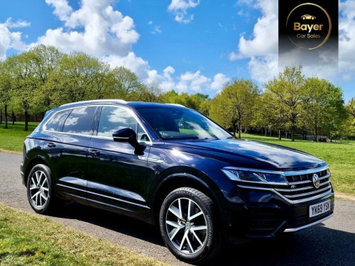 Volkswagen Touareg  3.0 TDI V6 R-Line SUV 5dr Diesel Tiptronic 4Motion 