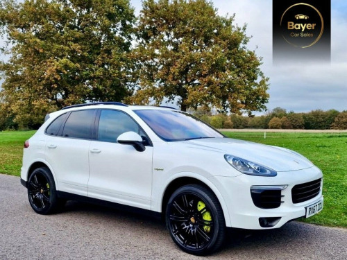 Porsche Cayenne  3.0 V6 E-Hybrid S Platinum Edition SUV 5dr Petrol 