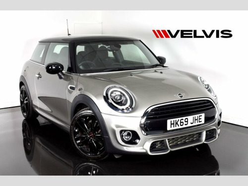 MINI Hatch  1.5 COOPER SPORT 3d 134 BHP