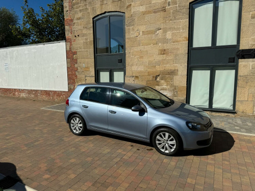 Volkswagen Golf  1.6 TDI BlueMotion Tech Match