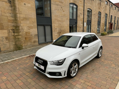 Audi A1  1.4 TFSI CoD S line S Tronic Euro 5 (s/s) 3dr