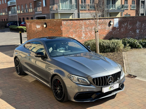 Mercedes-Benz C-Class  4.0 C63 V8 BiTurbo AMG S Night Edition Prem Plus