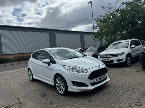 Ford Fiesta  1.0T EcoBoost Zetec S Euro 5 (s/s) 3dr