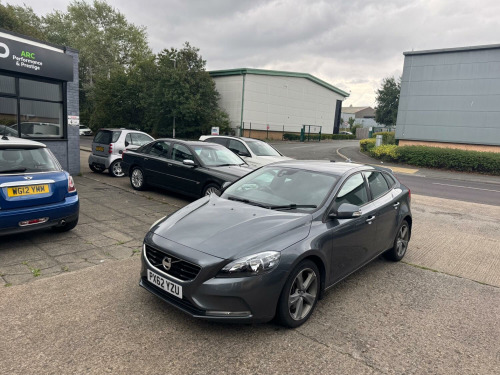 Volvo V40 2.0 D3 ES Nav