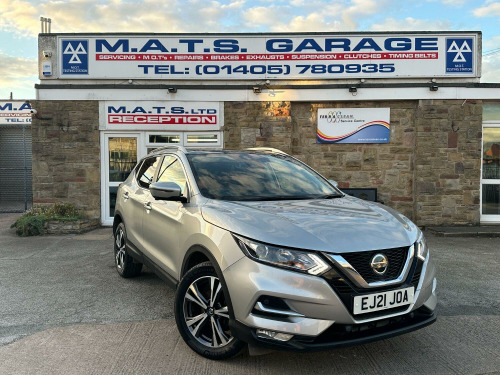 Nissan Qashqai  1.3 DIG-T N-Connecta