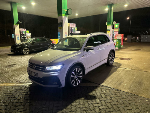 Volkswagen Tiguan  2.0 TDI R-Line