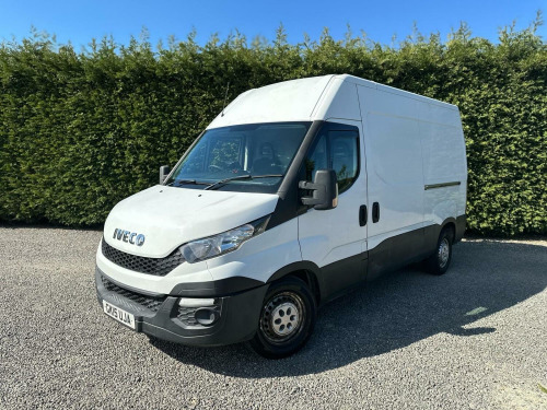 Iveco Daily  2.3 TD 13V 35S 3000