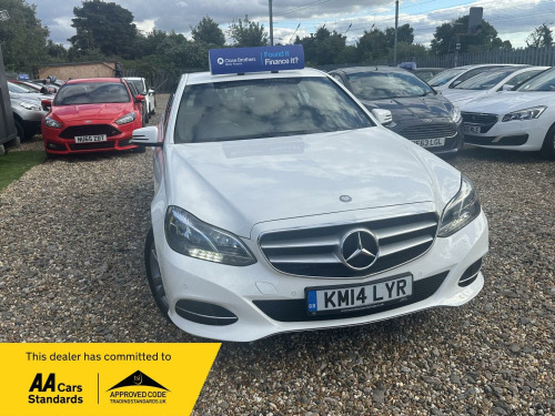 Mercedes-Benz E-Class E220 2.1 E220 CDI SE G-Tronic+ Euro 5 (s/s) 4dr