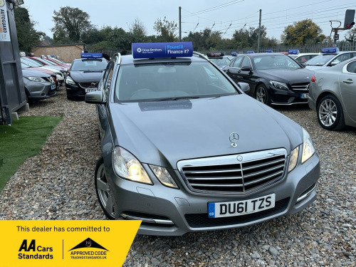 Mercedes-Benz E-Class E220 2.1 E220 CDI BlueEfficiency Executive SE G-Tronic+ Euro 5 (s/s) 5dr