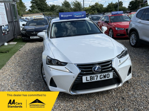 Lexus IS  2.5 300h Advance E-CVT Euro 6 (s/s) 4dr