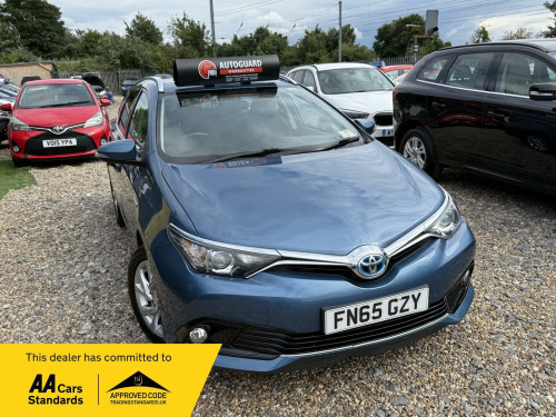 Toyota Auris  1.8 VVT-h Icon Touring Sports CVT Euro 6 (s/s) 5dr