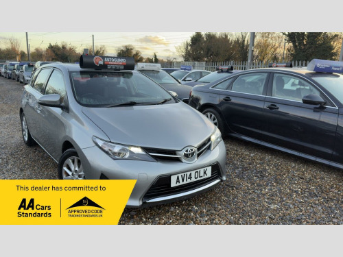 Toyota Auris  1.6 V-Matic Icon Euro 5 5dr