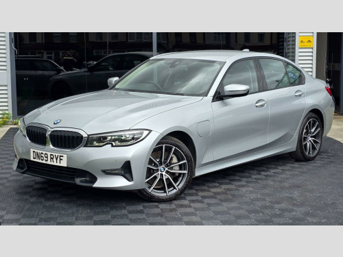 BMW 3 Series  2.0 330e 12kWh Sport Pro Auto Euro 6 (s/s) 4dr