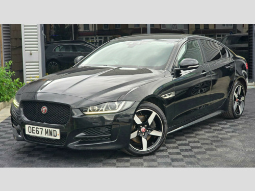 Jaguar XE  2.0d R-Sport Auto AWD Euro 6 (s/s) 4dr