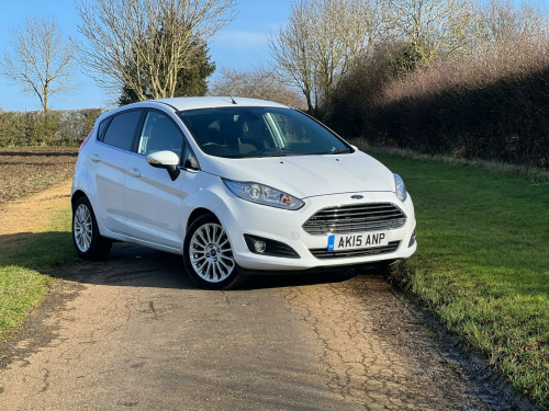 Ford Fiesta  1.0T EcoBoost Titanium Euro 5 (s/s) 5dr