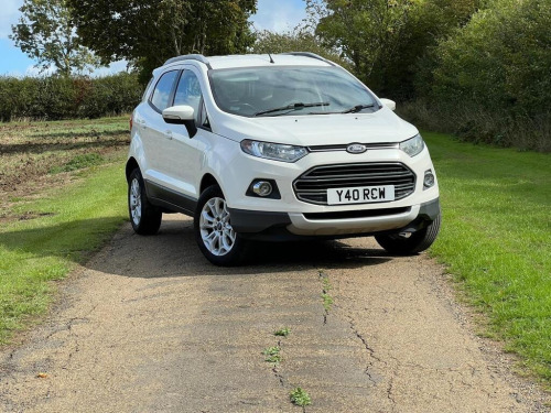 Ford EcoSport  1.5 TDCi Titanium SUV 5dr Diesel Manual 2WD Euro 5 (90 ps)