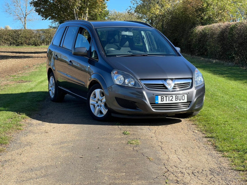 Vauxhall Zafira  1.7 CDTi ecoFLEX Exclusiv MPV 5dr Diesel Manual Euro 5 (SNav) (125 ps)