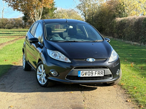 Ford Fiesta  1.4 Zetec Hatchback 5dr Petrol Manual (133 g/km, 94 bhp)