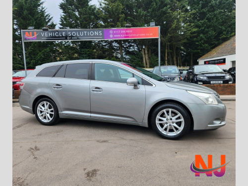 Toyota Avensis  1.8 V-matic TR Nav 5dr ESTATE PETROL