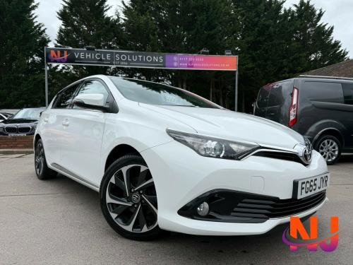 Toyota Auris  1.2 VVT-i Design Hatchback 5dr Petrol Manual Euro 6 (s/s) (116 ps)