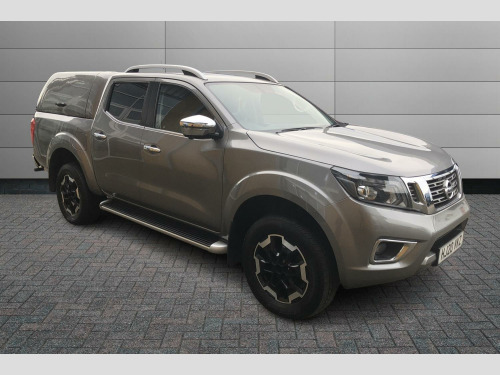 Nissan Navara  Double Cab Pick Up Tekna 2.3dCi 190 TT 4WD Auto