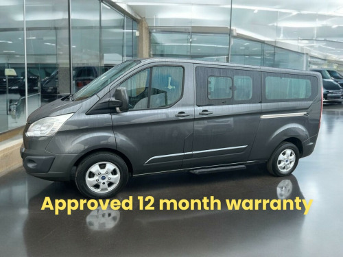 Ford Tourneo Custom  2.0 TDCi 130ps Low Roof 8 Seater Titanium