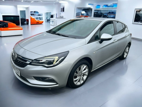 Vauxhall Astra  1.4T 16V 125 Tech Line Nav 5dr