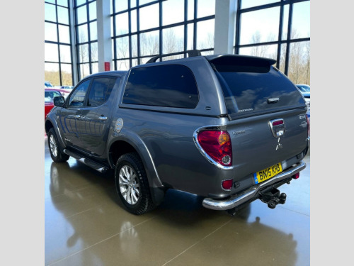 Mitsubishi L200  Double Cab DI-D Barbarian 4WD 176Bhp