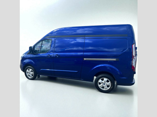 Ford Transit Custom  2.0 TDCi 130ps Low Roof D/Cab Limited Van