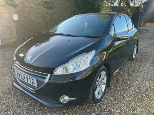 Peugeot 208  1.6 VTi Allure Euro 5 3dr