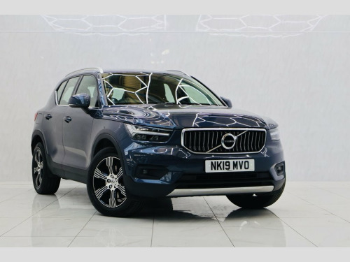 Volvo XC40  2.0 T4 INSCRIPTION AWD 5d 188 BHP