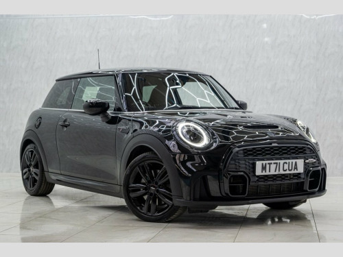 MINI Hatch  2.0 Cooper S Sport Hatchback 3dr Petrol Manual Eur