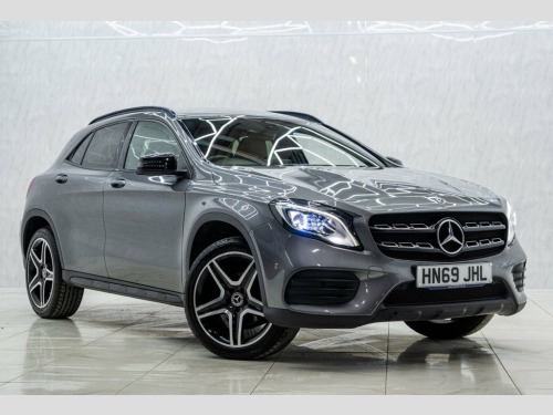 Mercedes-Benz GLA-Class GLA180 1.6 GLA180 AMG Line Edition SUV 5dr Petrol 7G-DCT 