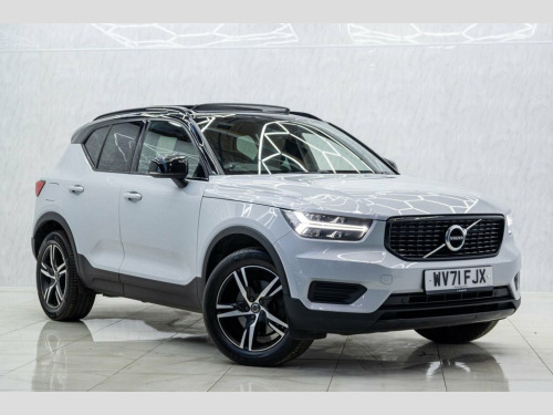 Volvo XC40  2.0 B4 MHEV R-Design SUV 5dr Petrol Hybrid DCT Aut