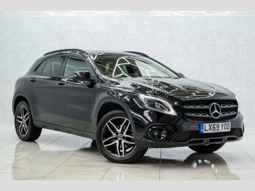 Mercedes-Benz GLA-Class GLA180 1.6 GLA180 GPF Urban Edition SUV 5dr Petrol 7G-DCT