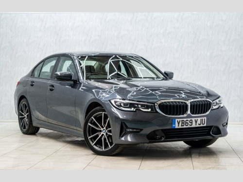 BMW 3 Series  2.0 320i Sport Saloon 4dr Petrol Auto Euro 6 (s/s)
