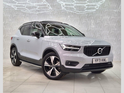 Volvo XC40  1.5h T5 Twin Engine Recharge 10.7kWh R-Design SUV 