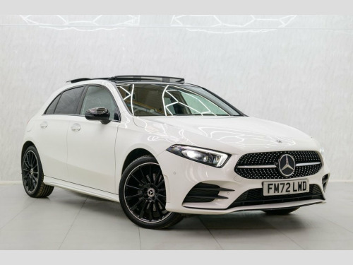 Mercedes-Benz A-Class  1.3 A250e 15.6kWh AMG Line Night Edition (Premium