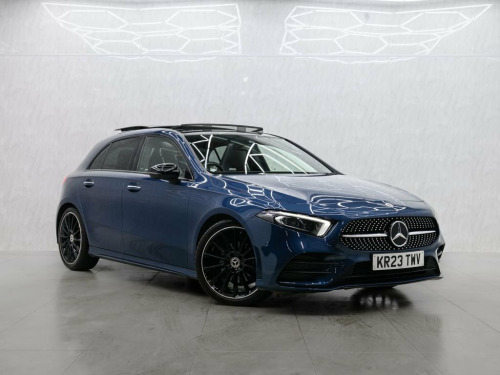 Mercedes-Benz A-Class A200 1.3 A200 AMG Line Night Edition (Premium Plus) Hat