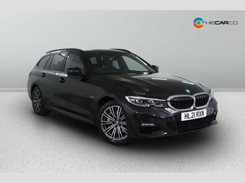 BMW 3 Series  2.0 330E M SPORT 5d 288 BHP Heated Seats, Reverse 