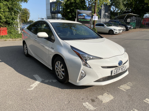 Toyota Prius  PRIUS HYBRID