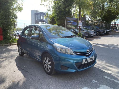 Toyota Yaris  1.33 Dual VVT-i TR Hatchback 5dr Petrol Manual Euro 5 (101 ps)