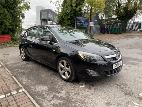 Vauxhall Astra  1.6 16v SRi Hatchback 5dr Petrol Manual Euro 5 (115 ps)